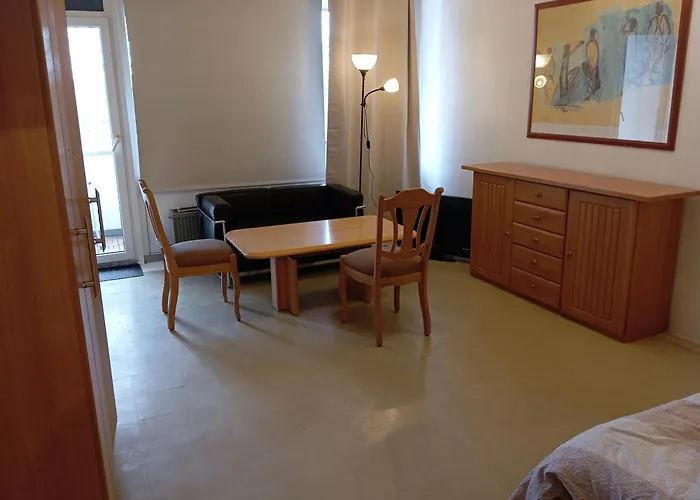 Naehe Supermaerkte & & Gute Anbindung & Balkon Duisburg